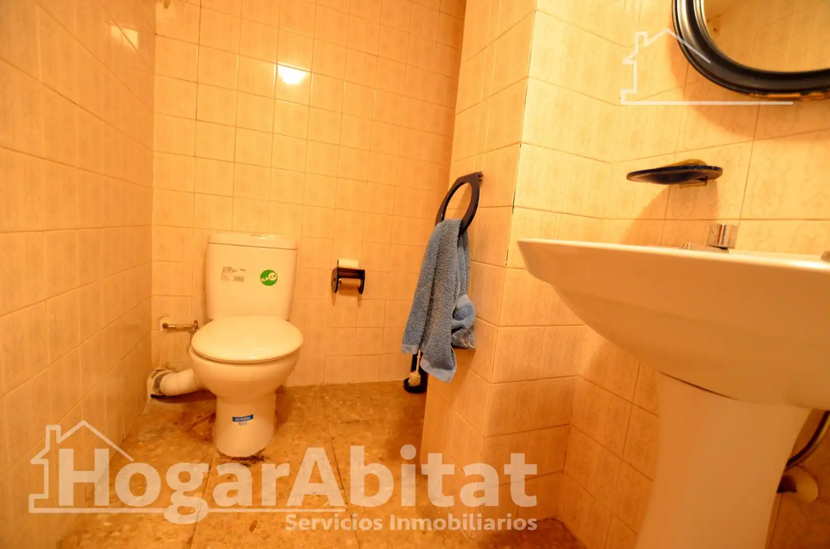 Baño de Piso en venta en Gandia con Terraza, Trastero y Amueblado