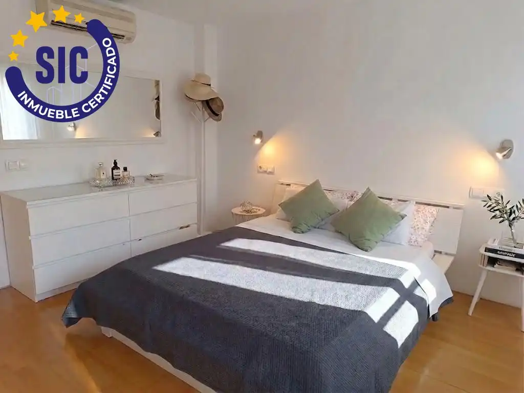 Casa en venda a Calle ARDIACA PERE ESPLUGUES, imagen 8