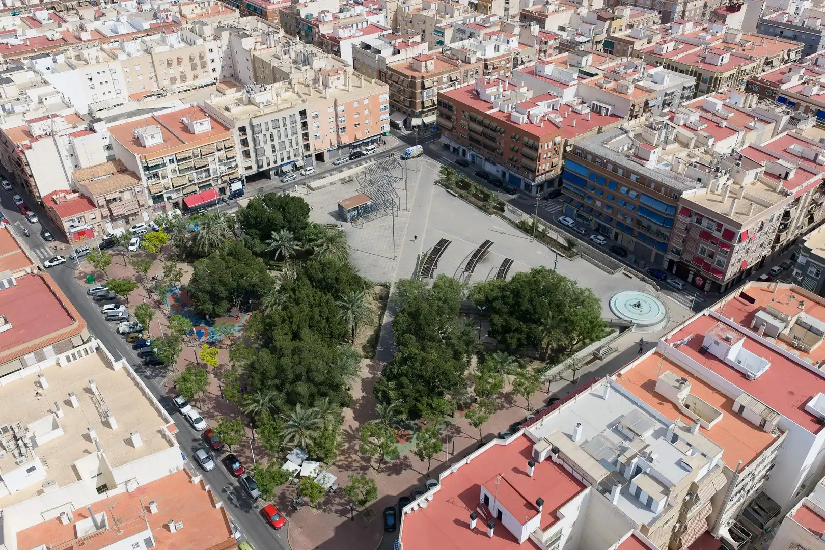 Vista exterior de Pis en venda en Elche / Elx amb Balcó