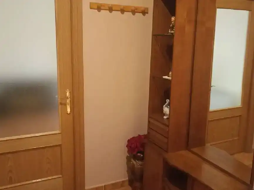 Dormitori de Pis en venda en Pedro Muñoz amb Jardí privat, Traster i Moblat