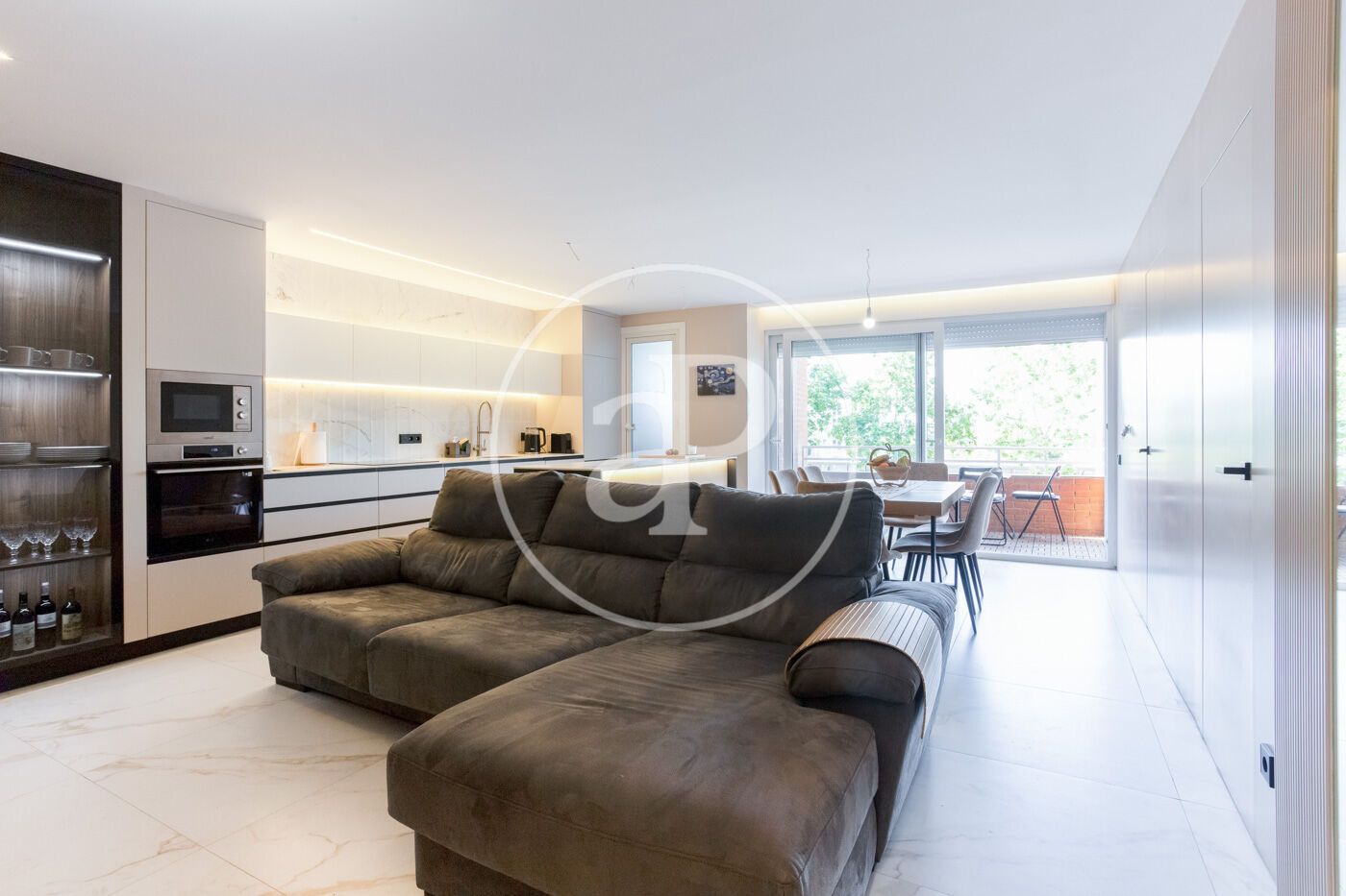 Living room of Flat for sale in Sant Joan Despí  with Air Conditioner, Heating and Terrace