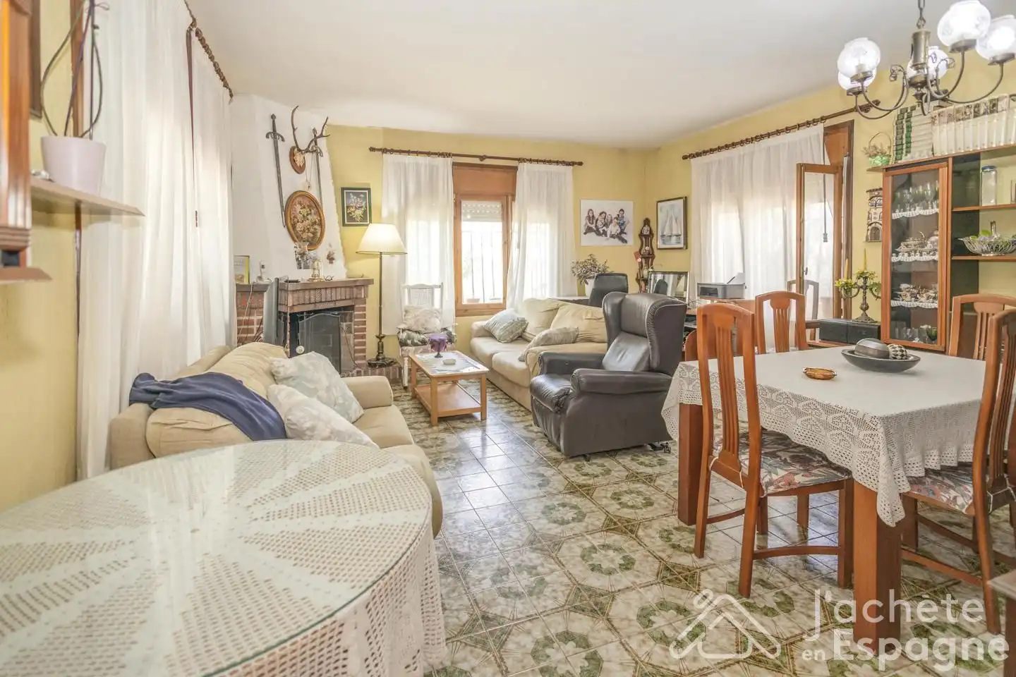 Living room of Houses for sale in San Vicente del Raspeig / Sant Vicent del Raspeig  with Private garden, Terrace and Swimming Pool