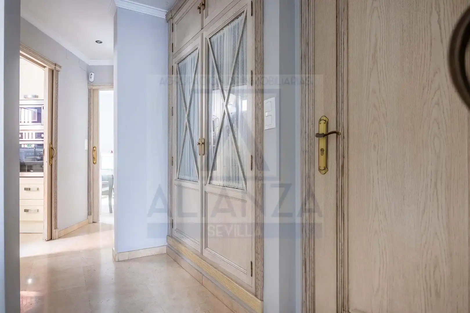 Flat for sale in Camas  with Air Conditioner, Heating and Terrace
