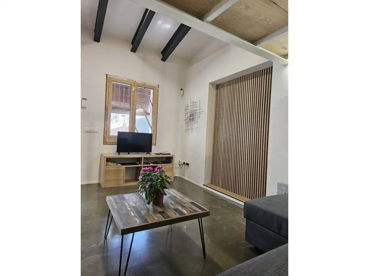 Sala de estar de Casa o chalet en venta en Canet de Mar con Aire acondicionado, Calefacción y Jardín privado