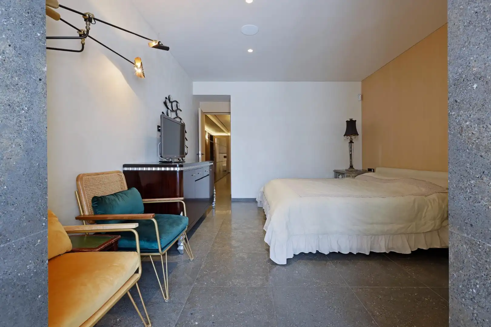 Dormitori de Apartament en venda en Barcelona amb Aire condicionat, Calefacció i Terrassa