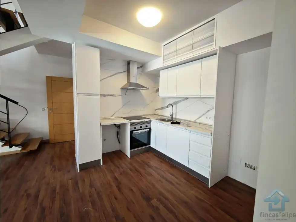 Büro mit Aufzug zum Verkauf in San Blas, imagen 13