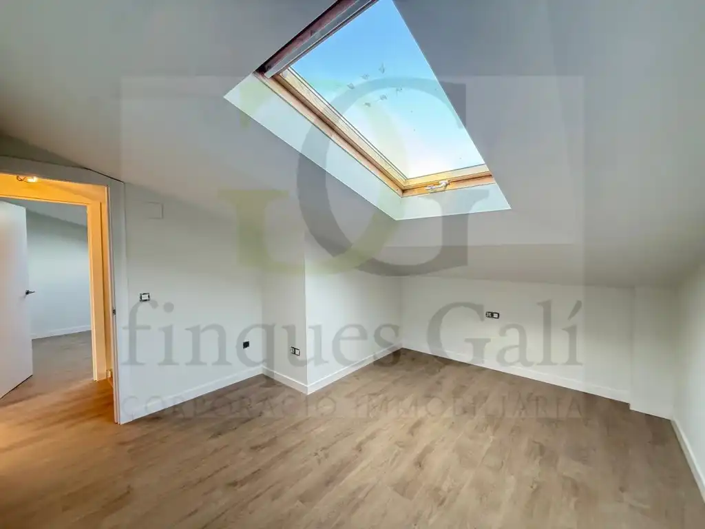 Duplex with lift for sale in Carrer Doctor Lluís Castells 3, imagen 21