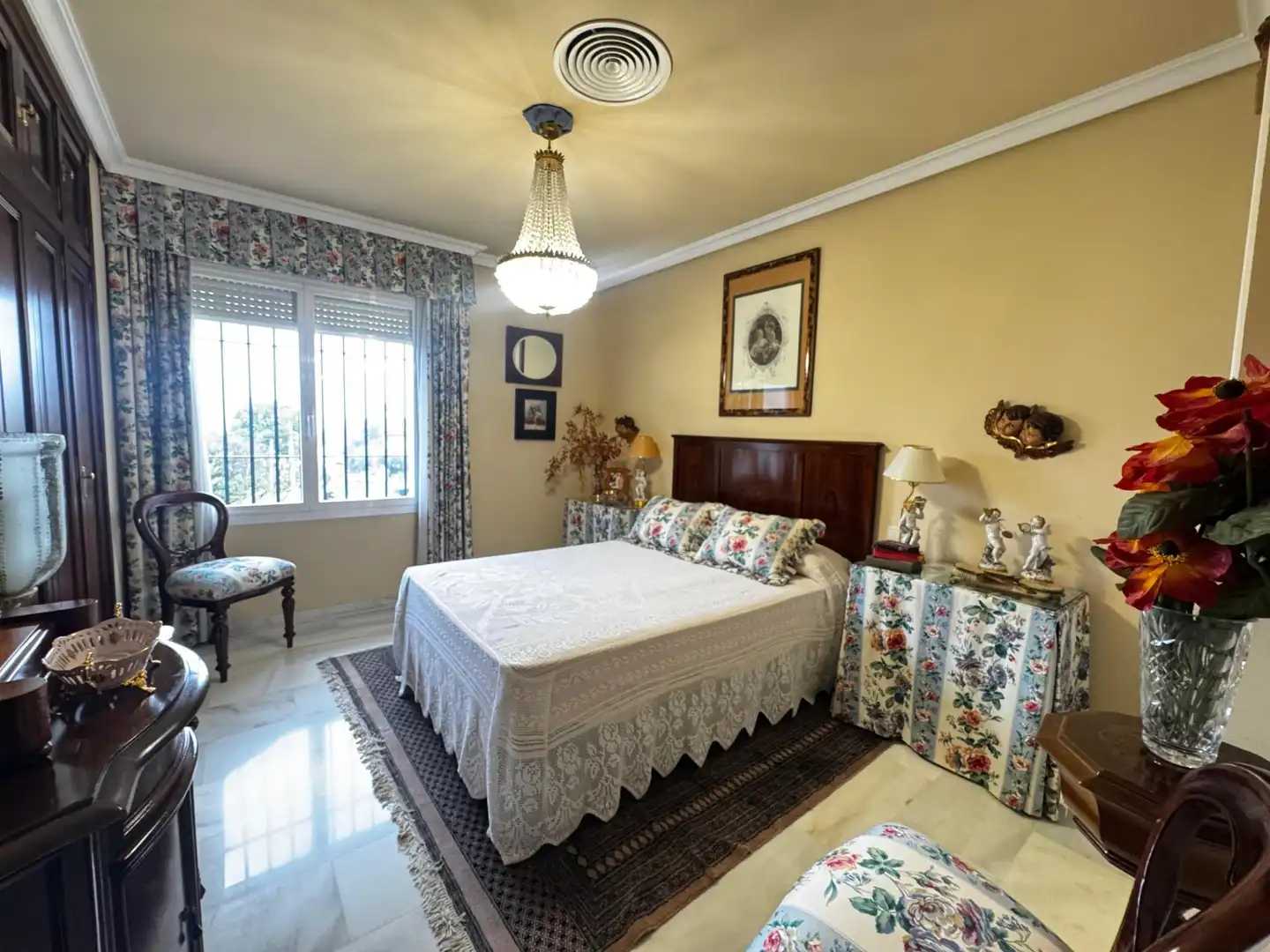 Bedroom of Houses for sale in Córdoba  with Air Conditioner, Private garden and Terrace