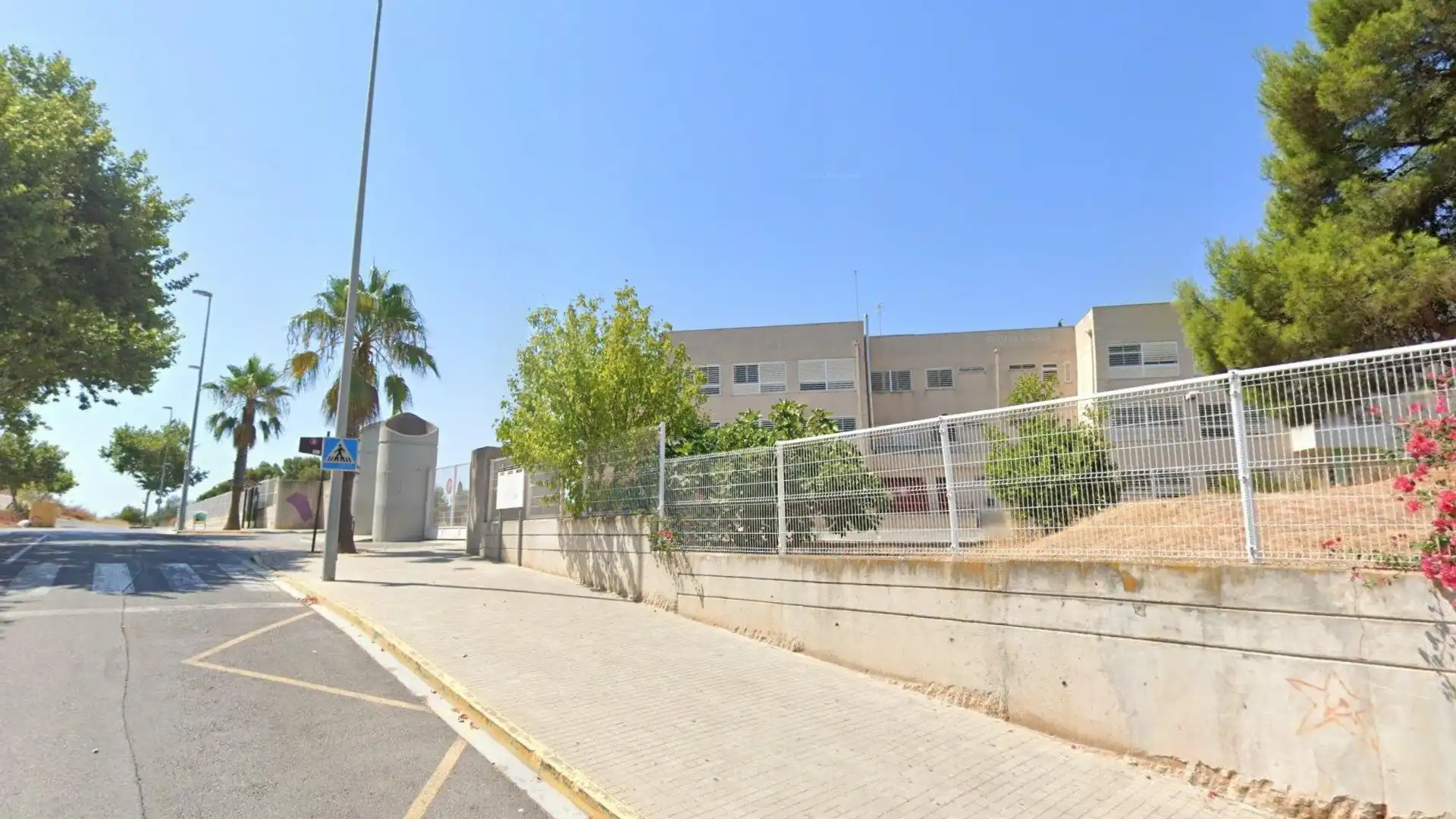 Casa aparellada en venda a Cristo Rey, imagen 4