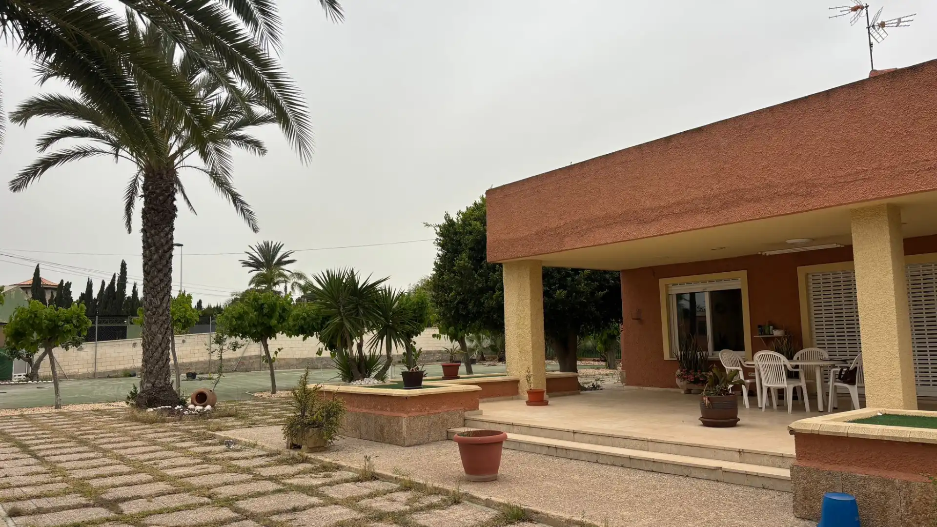 Casa o xalet en venda en Elche / Elx amb Jardí privat, Terrassa i Piscina