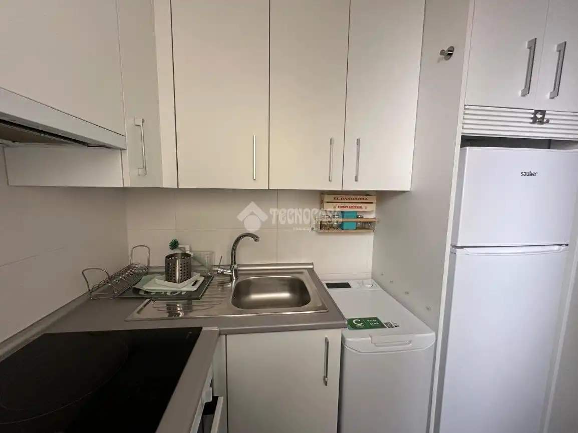 Cocina de Piso de alquiler en Madrid con Aire acondicionado y Calefacción