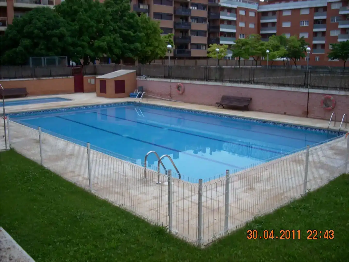 Swimming pool of Flat for share in Huesca  with Swimming Pool and Furnished