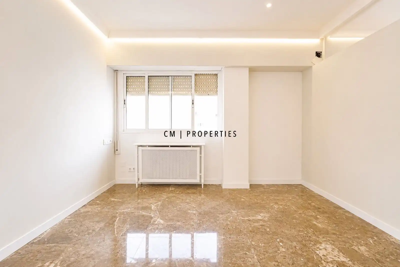 Living room of Flat for rent in Valencia  with Air Conditioner, Heating and Terrace