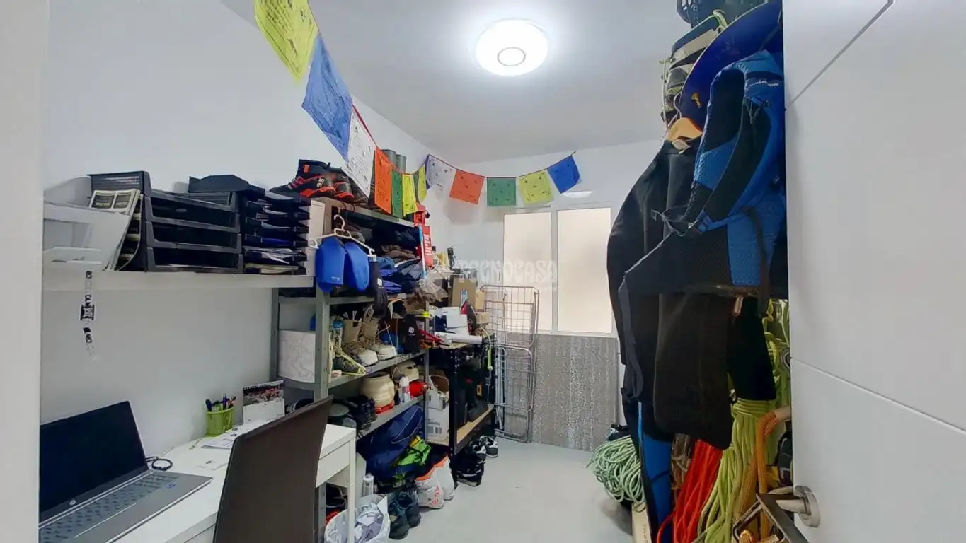 Piso en venta en Barberà del Vallès con Aire acondicionado y Calefacción