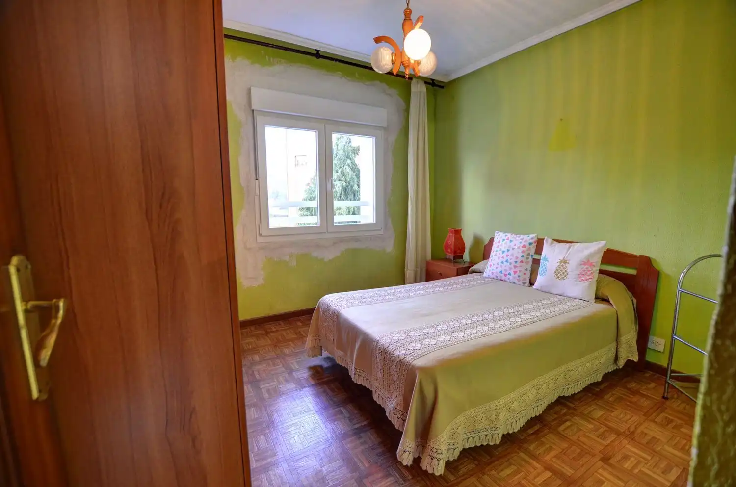 Schlafzimmer von Wohnung zum Verkauf in Avilés mit Schwimmbad