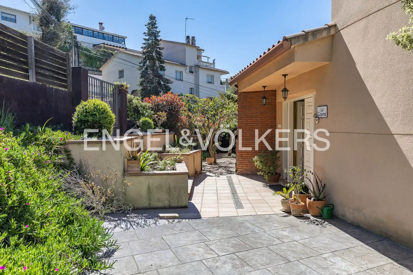 Terrassa de Casa o xalet en venda en Sant Fost de Campsentelles amb Calefacció, Jardí privat i Parquet