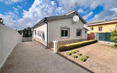 Vista exterior de Casa o xalet en venda en Lloret de Mar amb Aire condicionat, Calefacció i Jardí privat