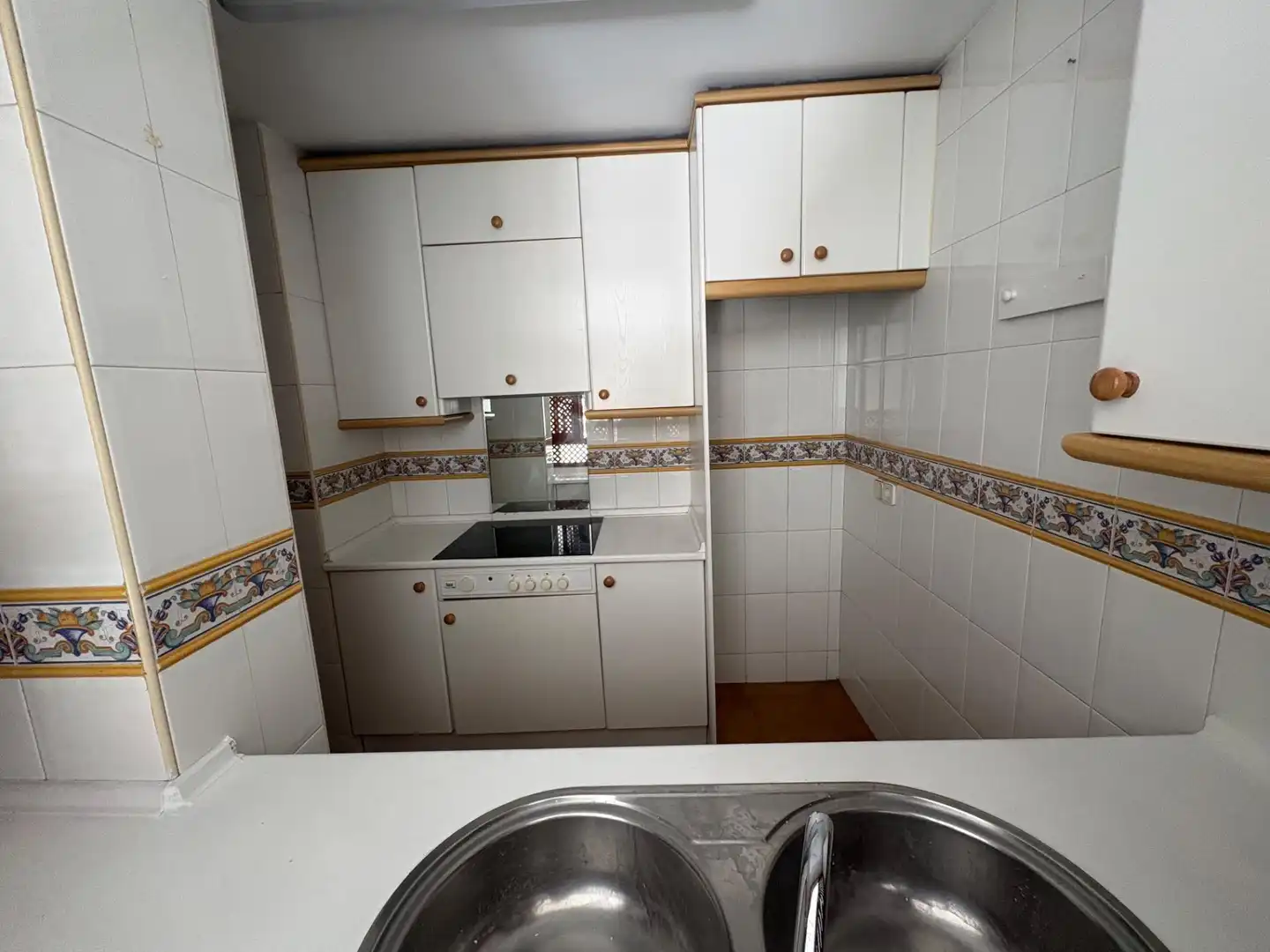 Cuina de Pis de lloguer en Córdoba amb Aire condicionat, Calefacció i Balcó