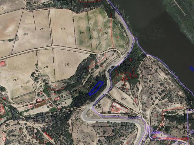 Terreno en Venta en Carretera Alaejos, 1 en Castronuño