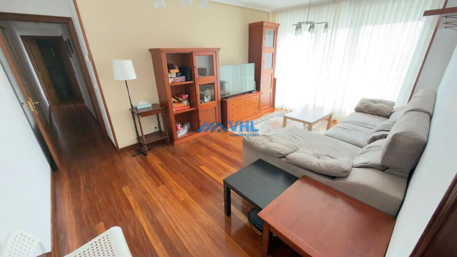 Sala de estar de Piso de alquiler en Castro-Urdiales con Calefacción, Terraza y Amueblado