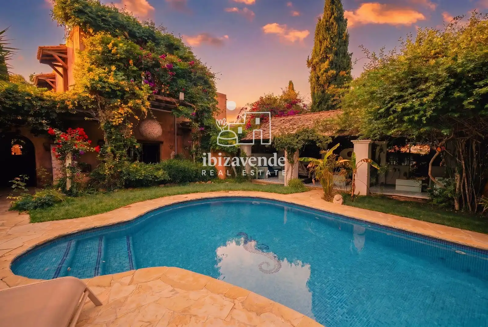 Casa con piscina en alquiler en Nimes