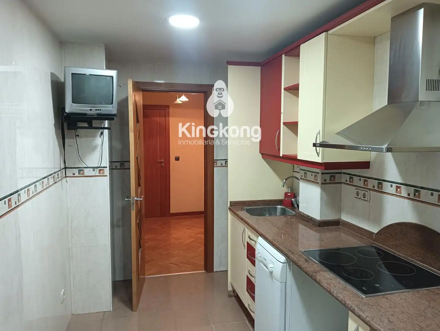 Kitchen of Flat for sale in Madrid  with Air Conditioner, Heating and Swimming Pool