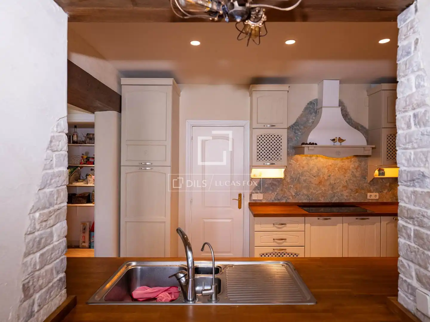 Kitchen of Houses for rent in Madrid  with Air Conditioner, Heating and Private garden