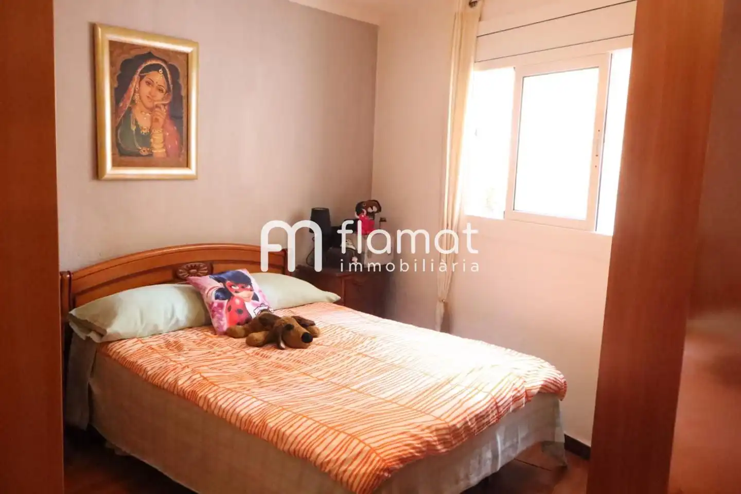 Schlafzimmer von Erdgeschoss zum Verkauf in Santa Coloma de Gramenet mit Balkon