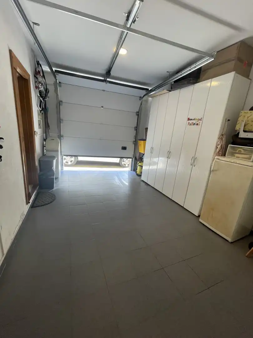Casa adosada en venta en Porqueres con Aire acondicionado, Terraza y Balcón