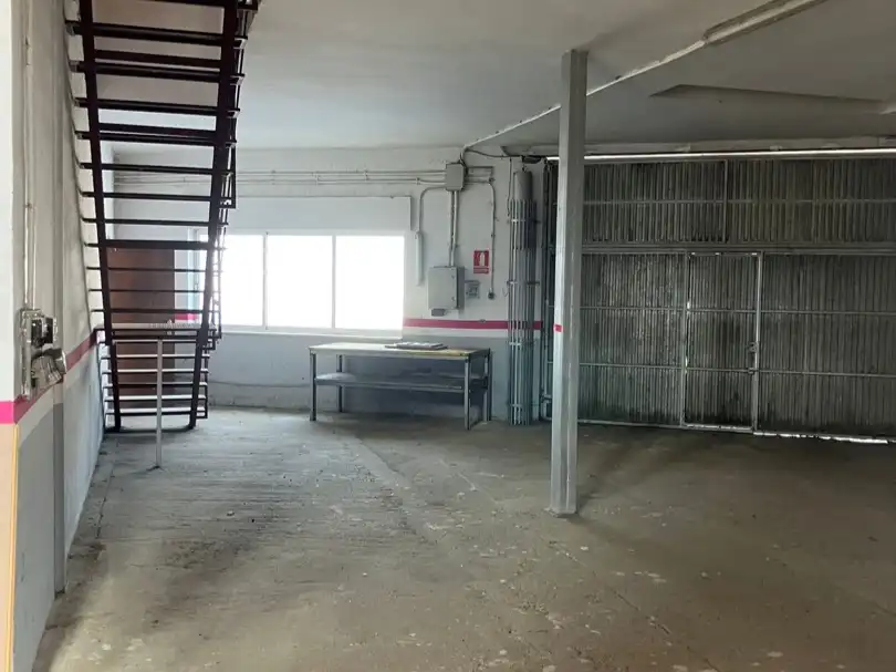 Commercial properties for rent in Villaturiel