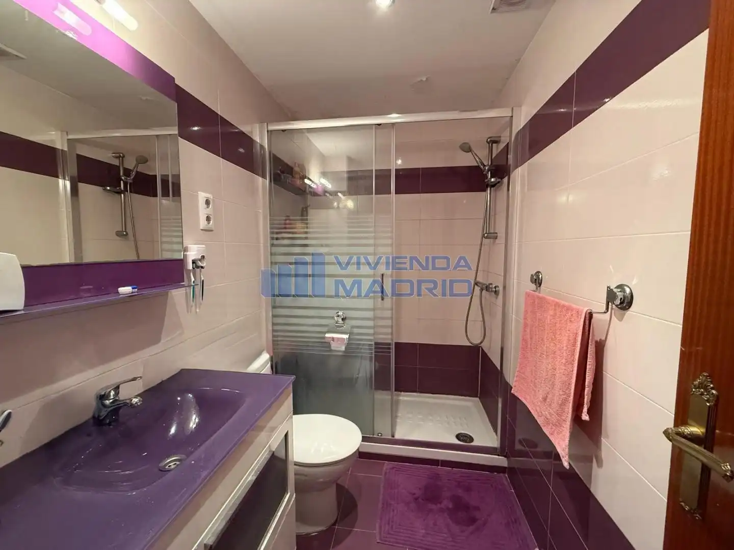Badezimmer von Wohnung zum Verkauf in Móstoles mit Klimaanlage, Terrasse und Abstellraum
