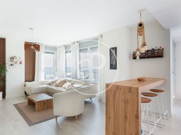 Piso con balcón en venta en Rascanya