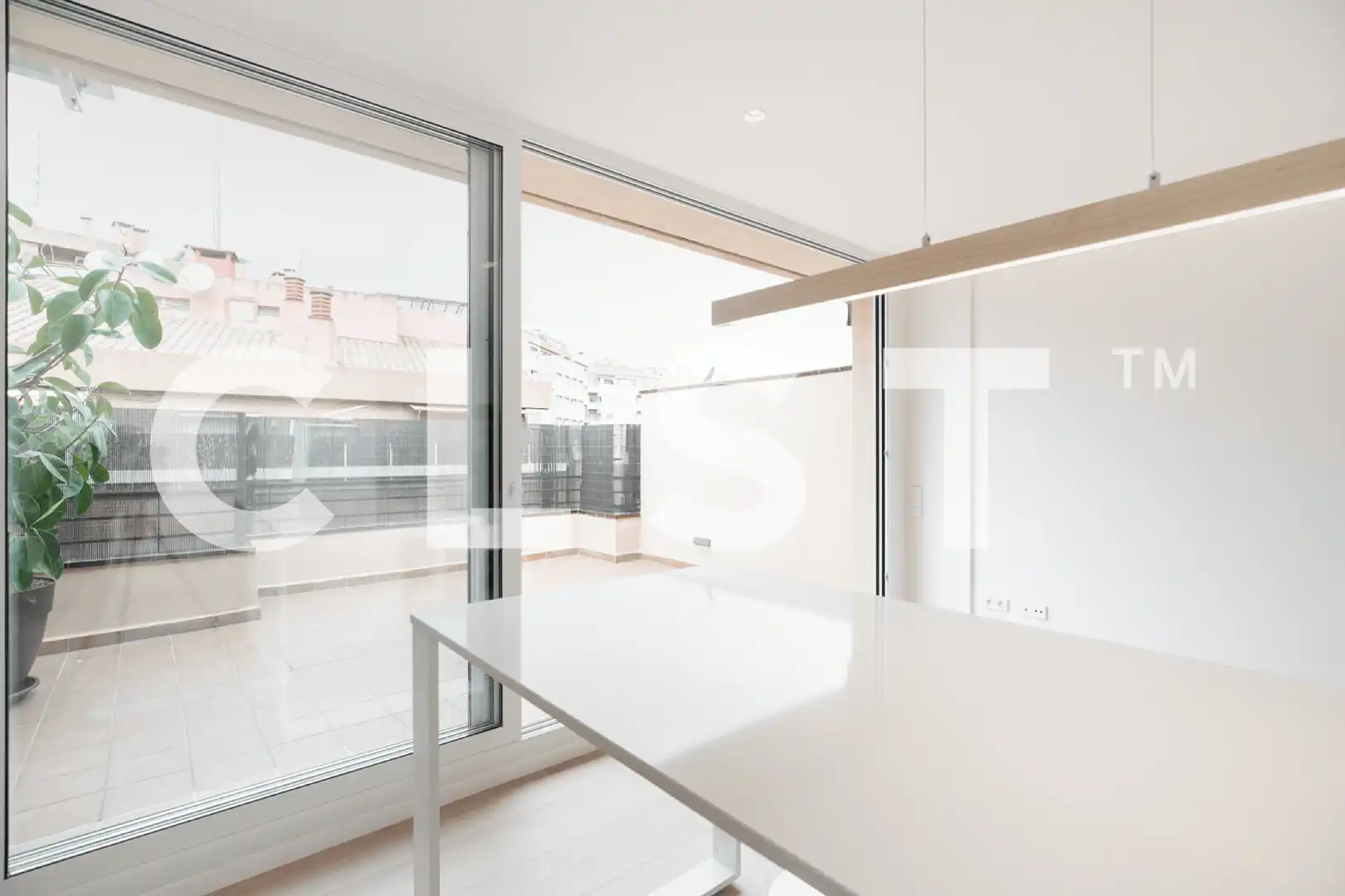 Attic for rent in Carrer de Ballester, El Putget i el Farró