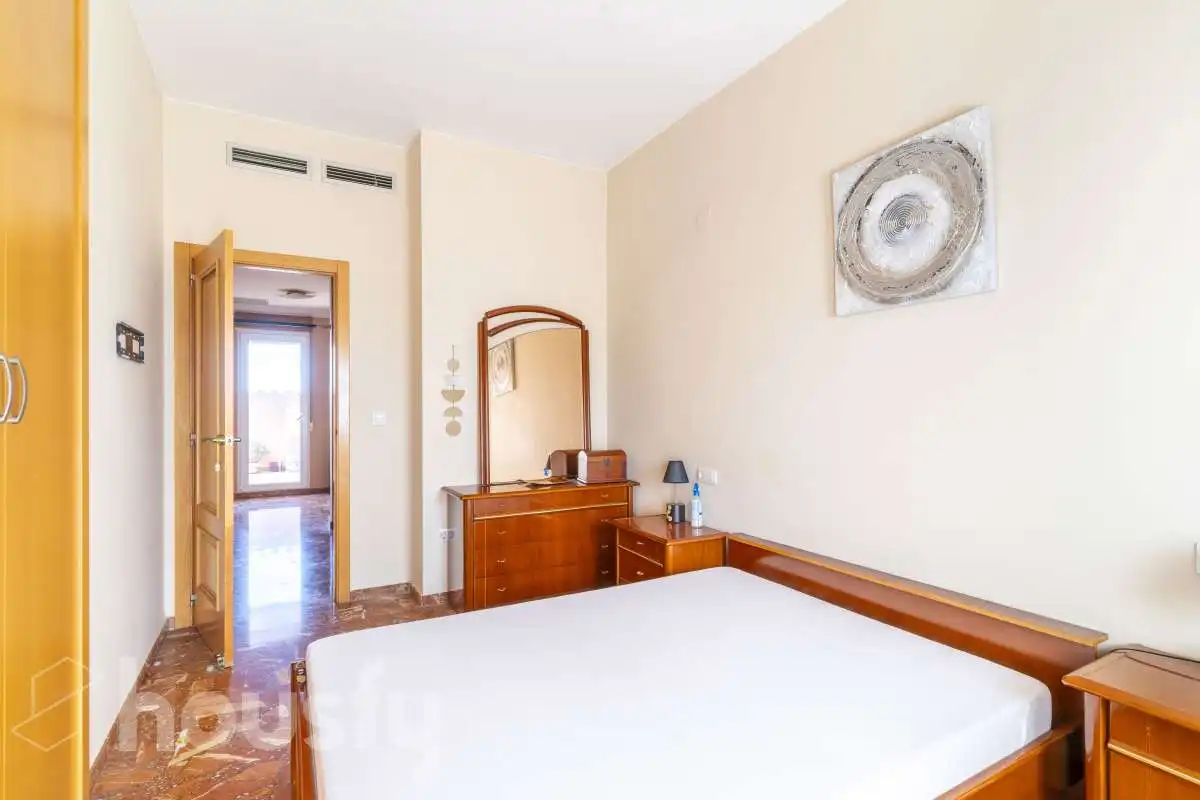 Habitación de Ático en venta en Vila-real con Aire acondicionado, Calefacción y Terraza
