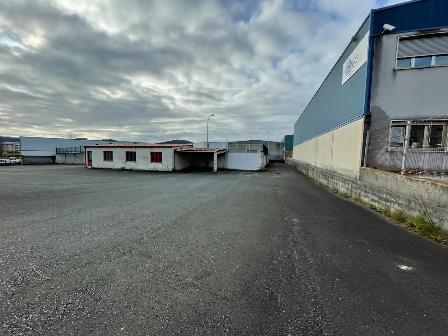 Vista exterior de Terreny industrial en venda en Narón