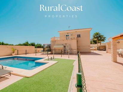Vista exterior de Casa o xalet en venda en Mutxamel amb Aire condicionat, Calefacció i Terrassa