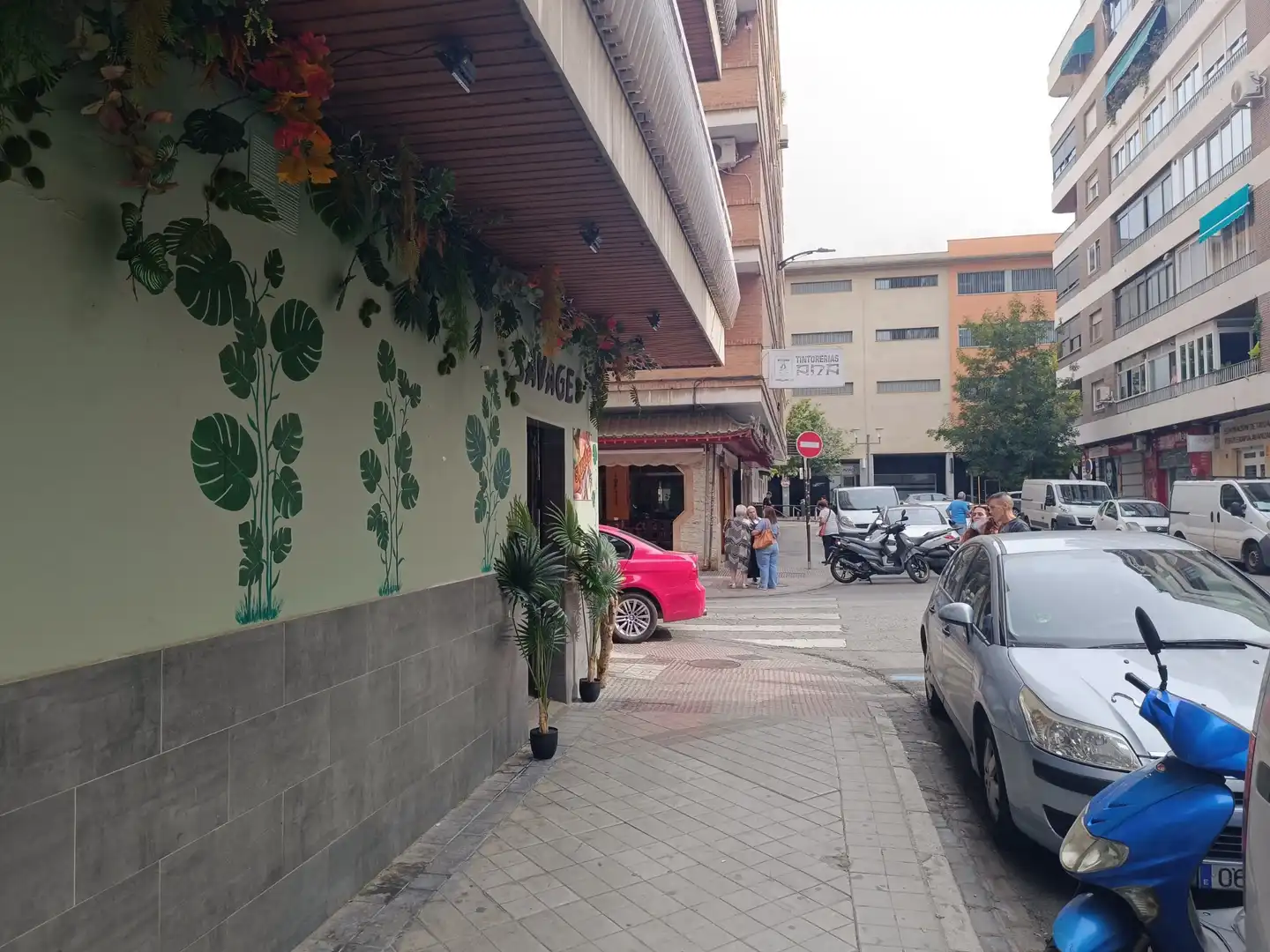 Local comercial de lloguer a Calle Azorín 4, imagen 3