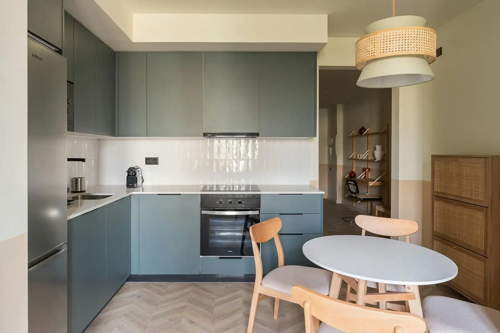 Kitchen of Flat for rent in Barcelona  with Air Conditioner, Heating and Furnished