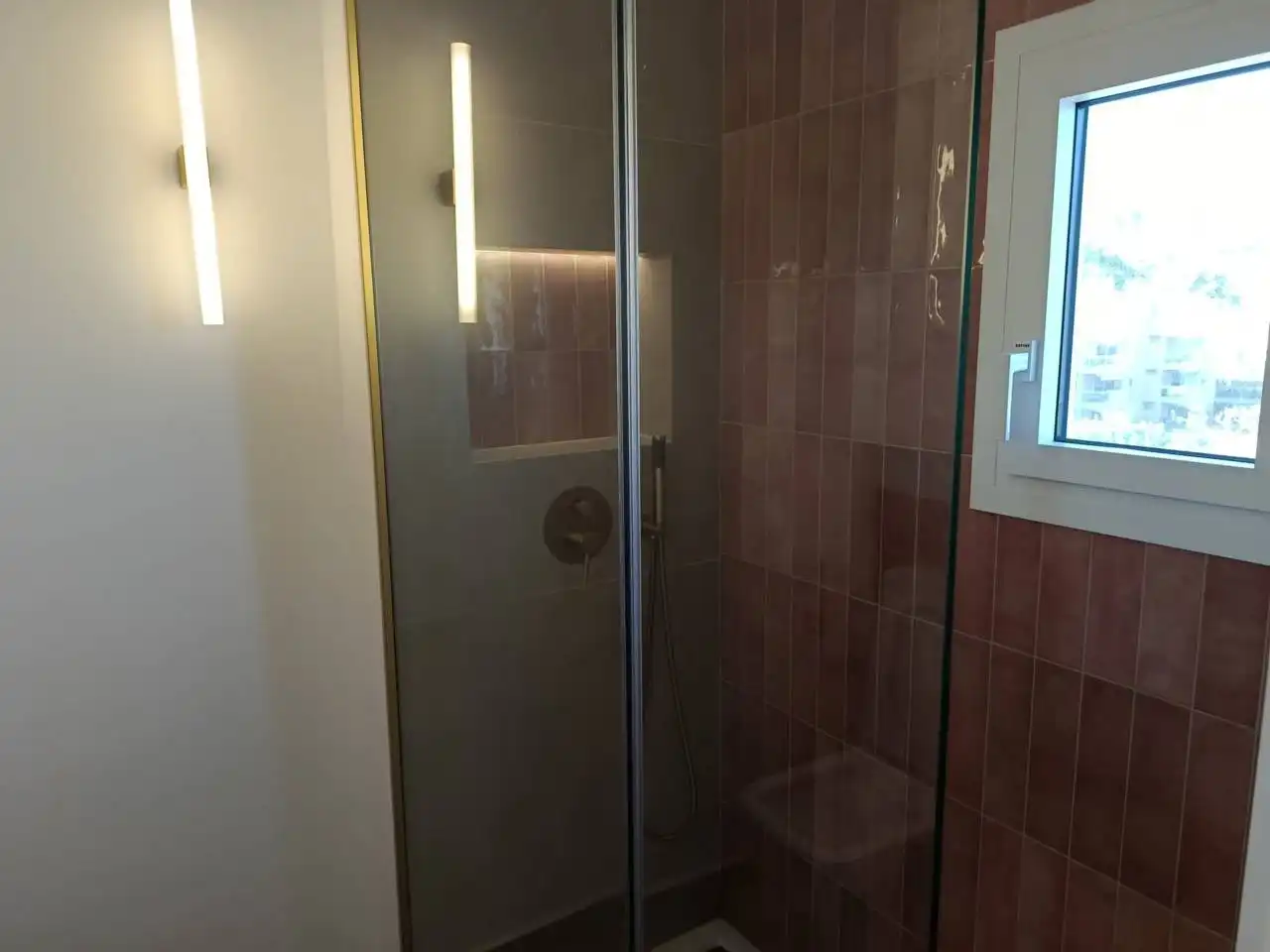 Baño de Apartamento en venta en Calvià con Aire acondicionado, Terraza y Amueblado