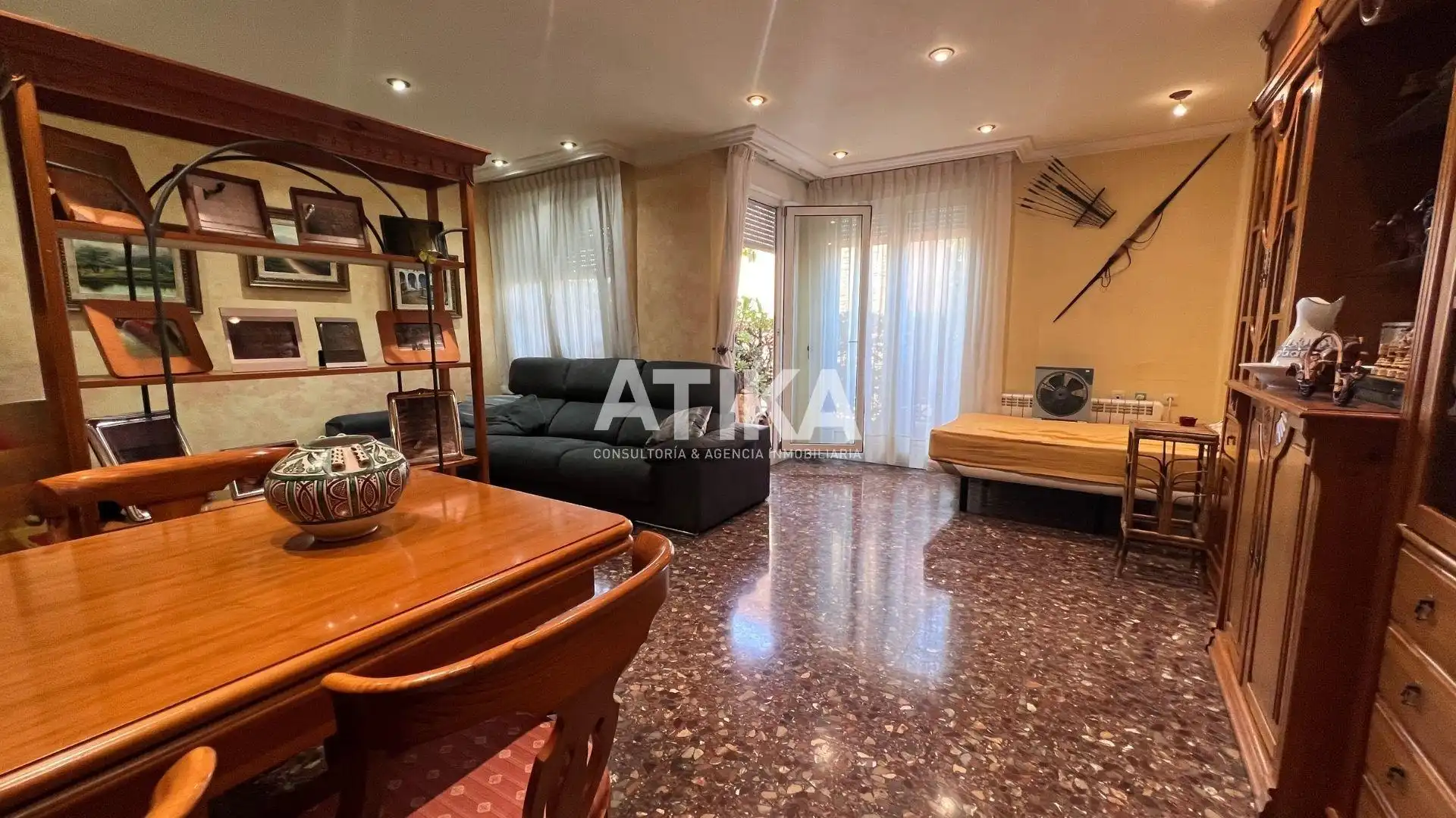 Exterior view of Flat for sale in Ontinyent  with Heating, Terrace and Storage room