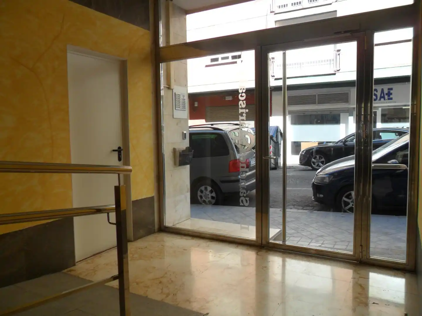 Piso de alquiler en Granada con Aire acondicionado, Calefacción y Terraza