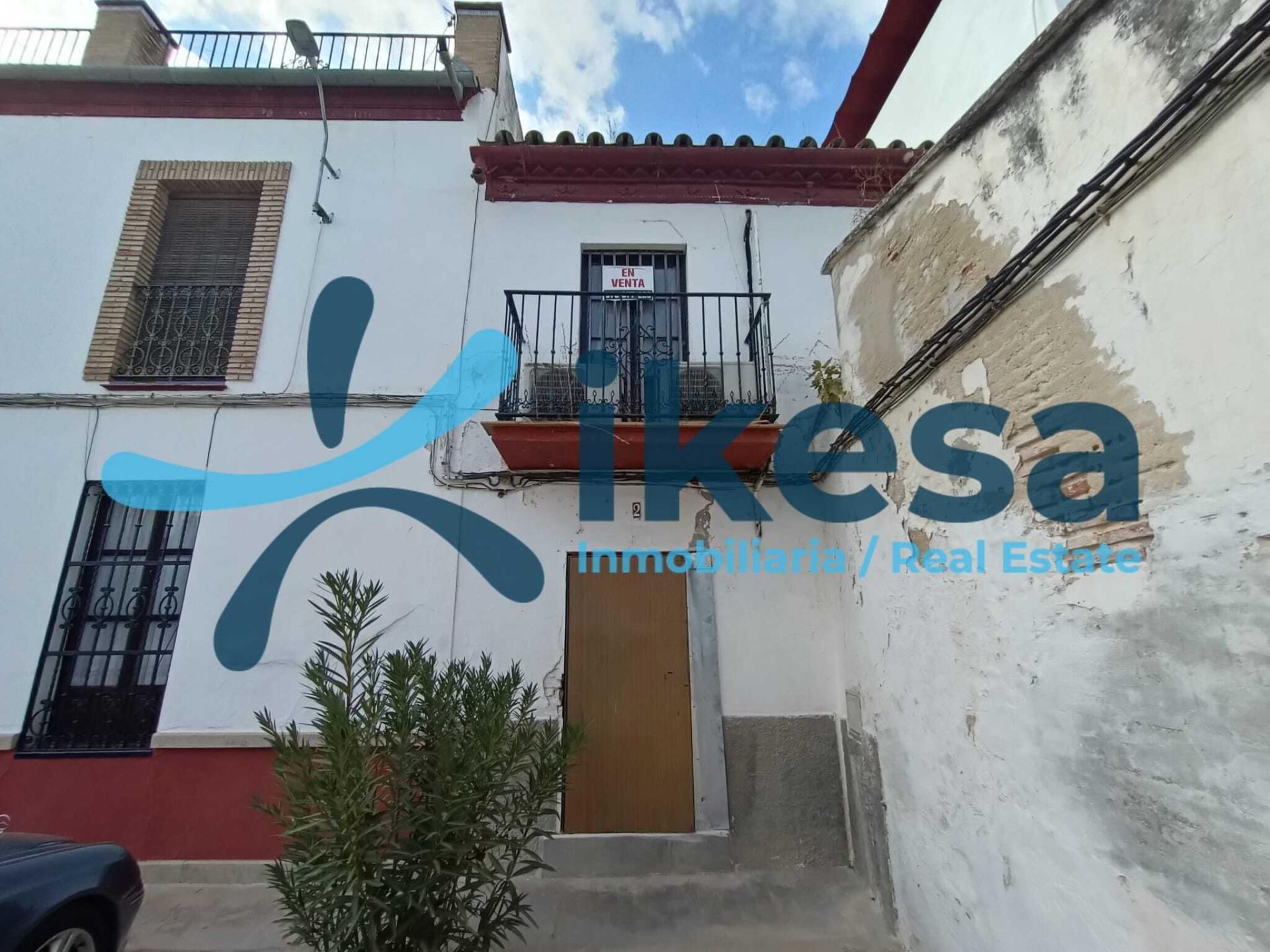 Exterior view of Single-family semi-detached for sale in Peñaflor