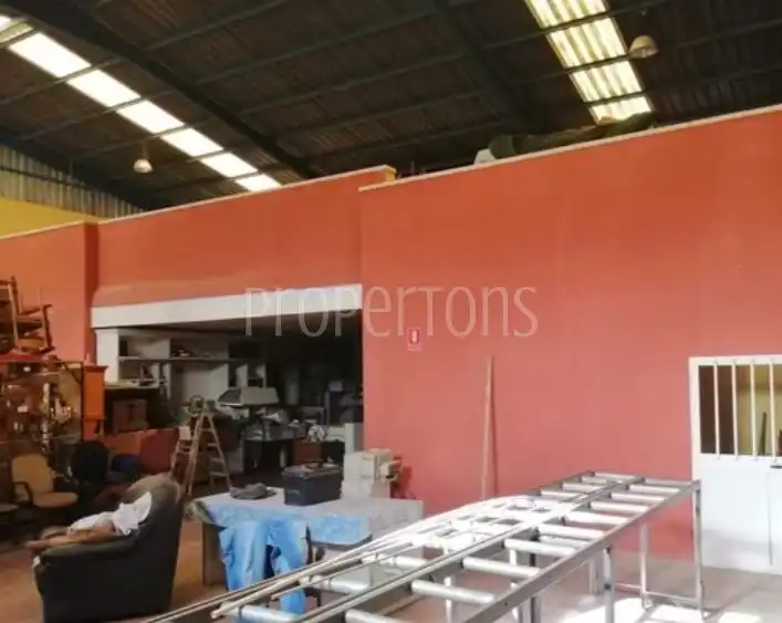 Nau industrial en venda a N/A, Parque Acuático - Sector 25
