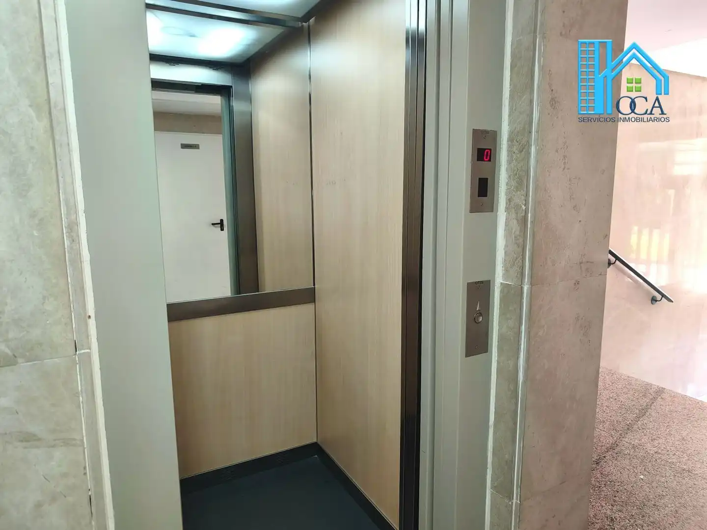 Piso en venta en Móstoles con Aire acondicionado, Jardín privado y Piscina comunitaria