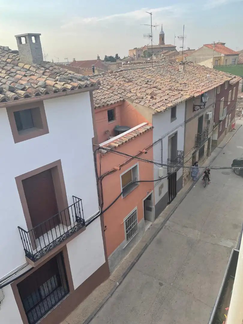 Vista exterior de Finca rústica en venda en Calatorao amb Jardí privat, Traster i Balcó