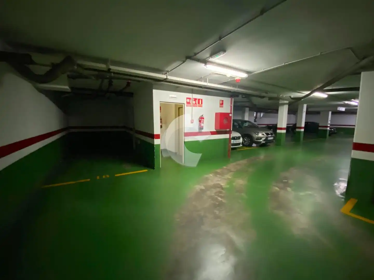 Parkplatz von Wohnungen zum Verkauf in A Coruña Capital  mit Heizung und Abstellraum