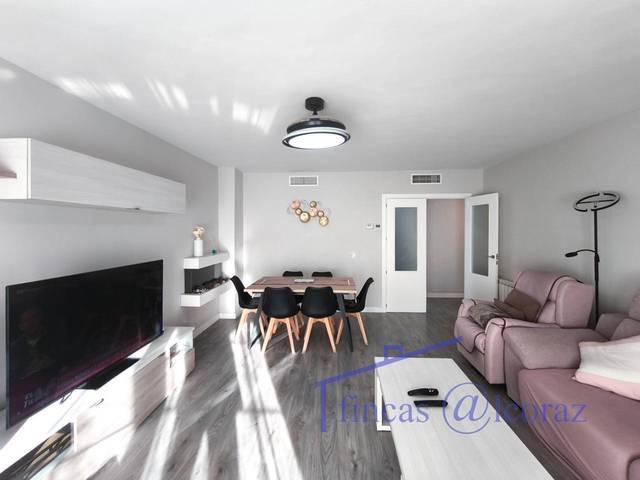 Piso en Venta en Cruz Del Sur en Los Olivos