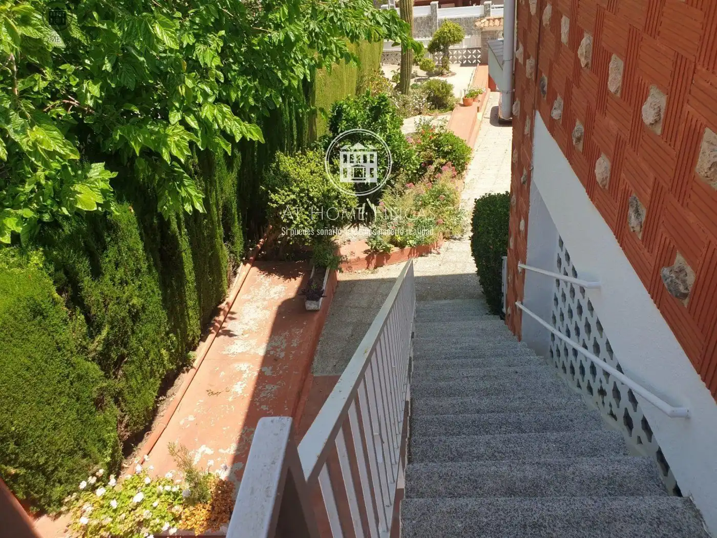 Vista exterior de Casa o chalet en venta en El Vendrell con Aire acondicionado, Calefacción y Terraza