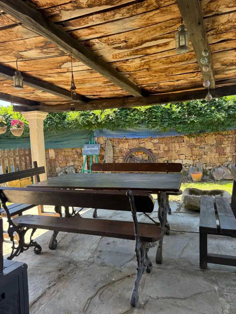 Terrassa de Casa o xalet en venda en Outeiro de Rei amb Calefacció, Jardí privat i Piscina