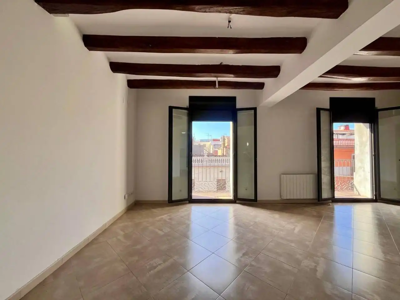 Flat with terrace to rent in Calle Raval, imagen 6